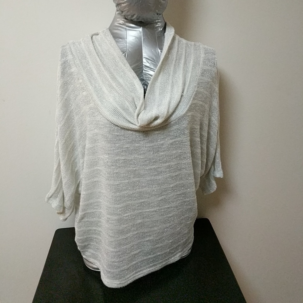 B'leeve sparkle sweater
